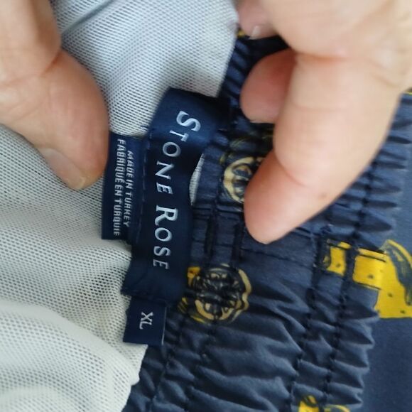 Man's bathing suit XL - Picture 6 of 7